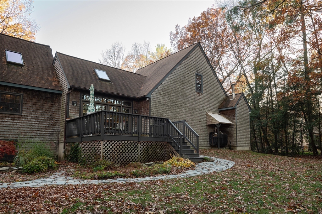 Pepperell, Massachusetts, 01463, United States, 3 Bedrooms Bedrooms, ,2 BathroomsBathrooms,Residential,For Sale,1987719