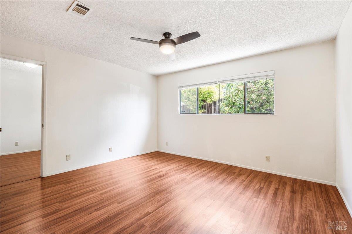 Fairfield, California, 94533, United States, 4 Bedrooms Bedrooms, ,2 BathroomsBathrooms,Residential,For Sale,1927172