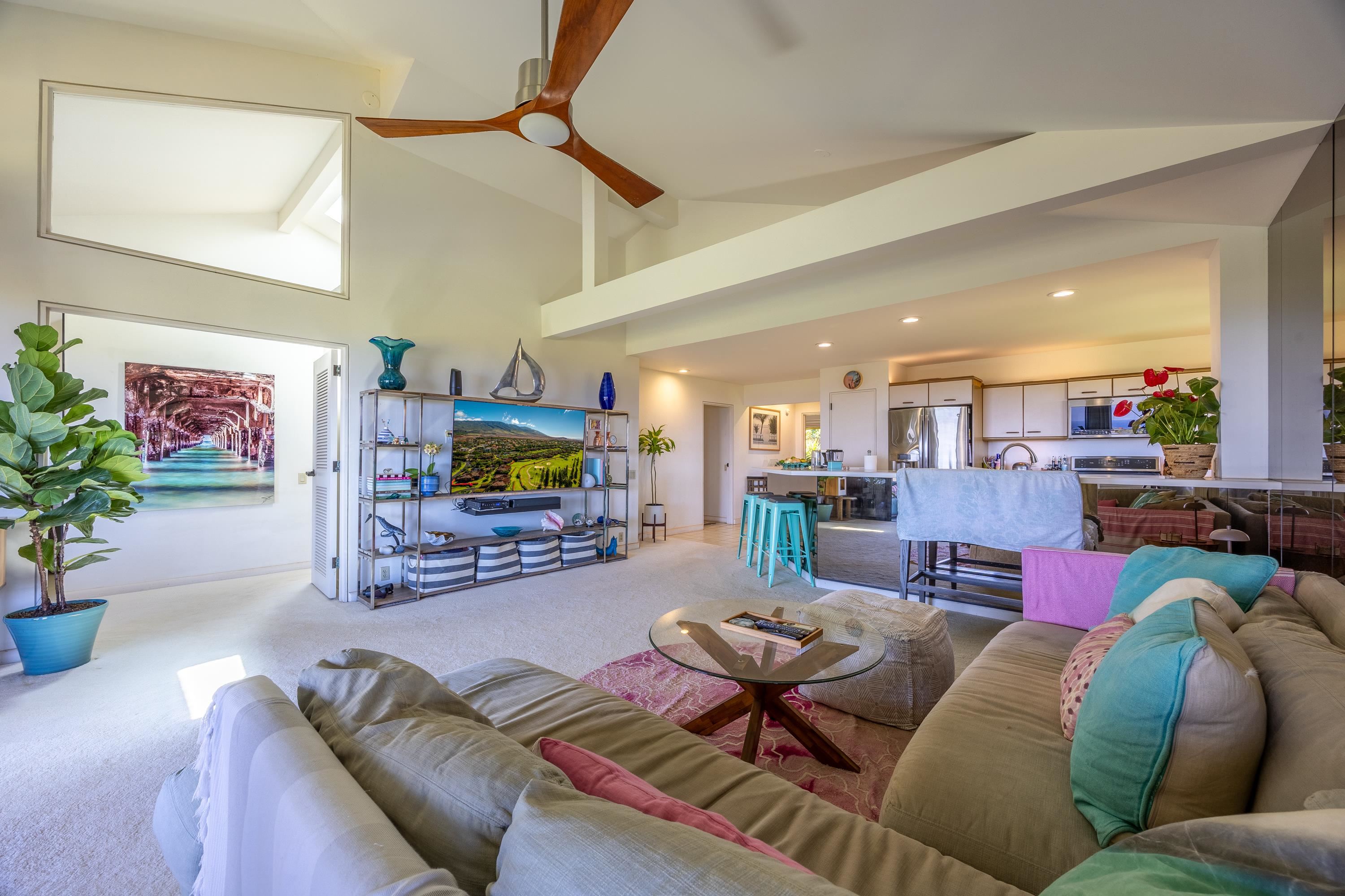 Lahaina, Hawaii, 96761, United States, 2 Bedrooms Bedrooms, ,2 BathroomsBathrooms,Residential,For Sale,1908273