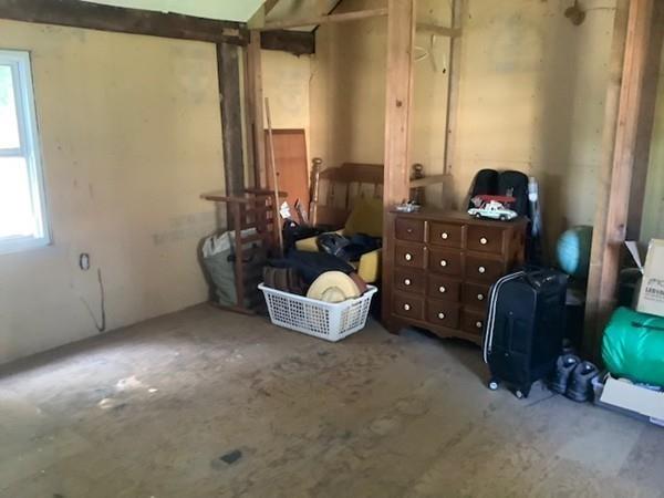 Woburn, Massachusetts, 01801, United States, 4 Bedrooms Bedrooms, ,2 BathroomsBathrooms,Residential,For Sale,1921739