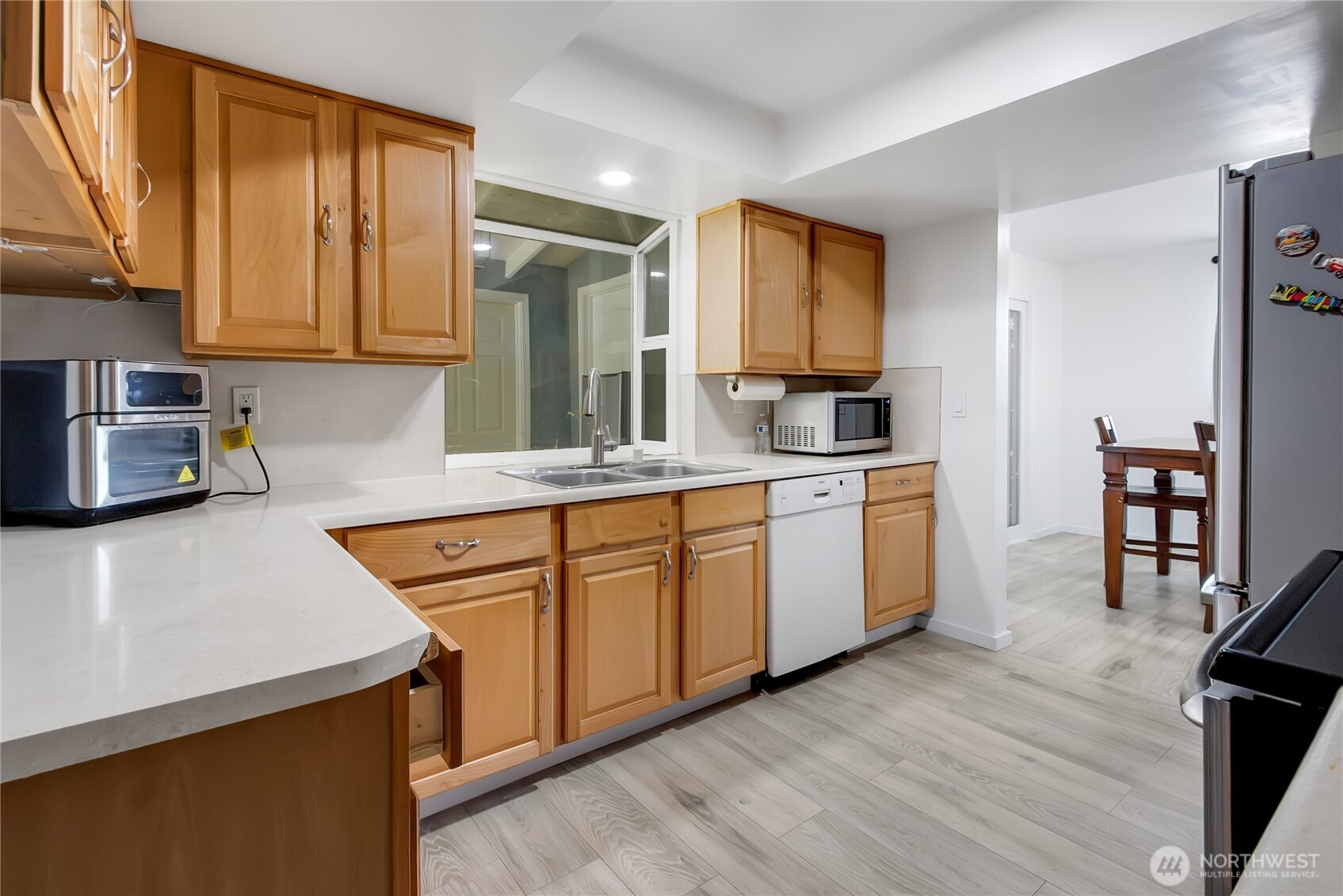 Tacoma, Washington, 98404, United States, 3 Bedrooms Bedrooms, ,1 BathroomBathrooms,Residential,For Sale,1881483