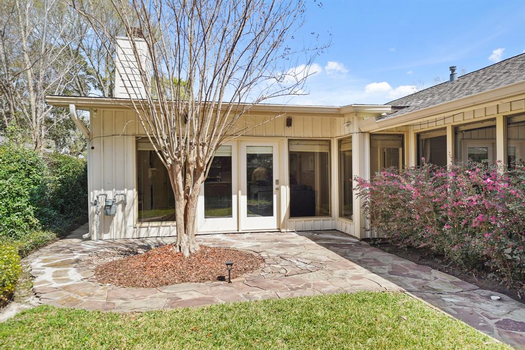 Houston, Texas, 77096, United States, 3 Bedrooms Bedrooms, ,3 BathroomsBathrooms,Residential,For Sale,1857598