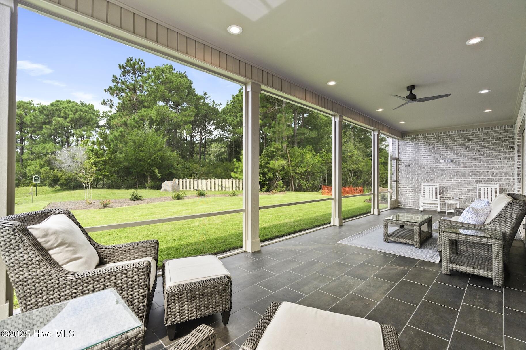 Wilmington, North Carolina, 28412, United States, 4 Bedrooms Bedrooms, ,4 BathroomsBathrooms,Residential,For Sale,1940432
