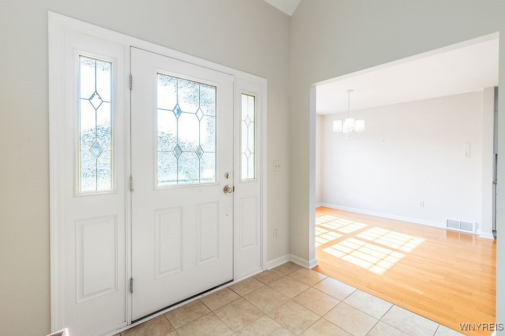 Amherst, New York, 14221, United States, 3 Bedrooms Bedrooms, ,3 BathroomsBathrooms,Residential,For Sale,1938327
