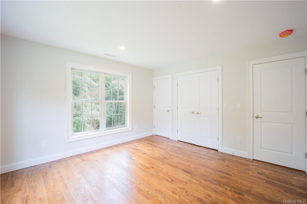 New Rochelle, New York, 10804, United States, 5 Bedrooms Bedrooms, ,5 BathroomsBathrooms,Residential,For Sale,1983034