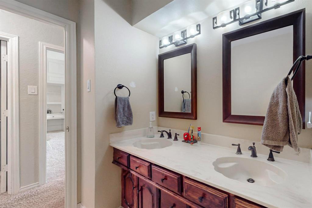 Forney, Texas, 75126, United States, 4 Bedrooms Bedrooms, ,2 BathroomsBathrooms,Residential,For Sale,1976991