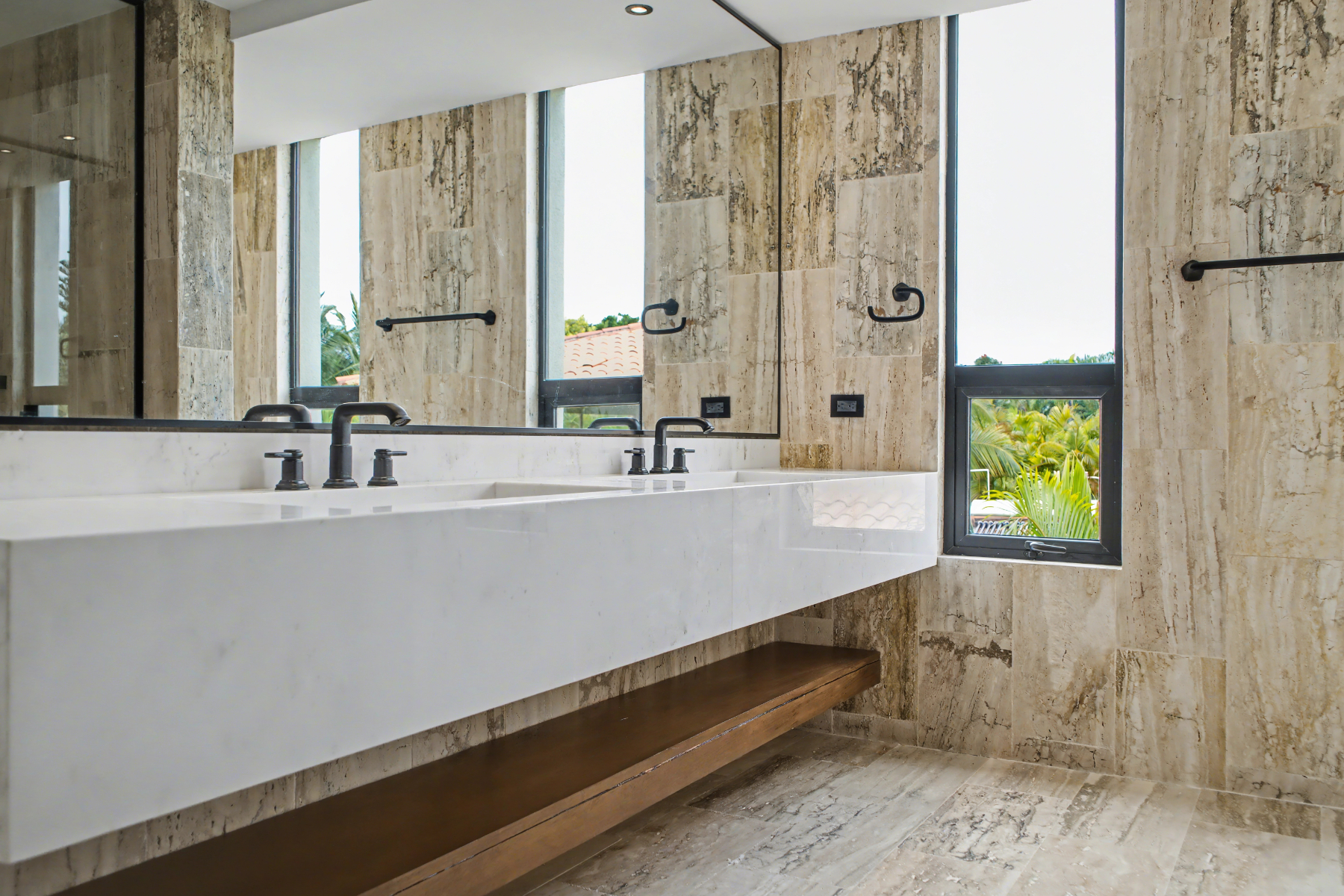  Los Cocos 133B: Elegant 5-Bedroom Estate Overlooking Cocotal Golf Course - 物件實景