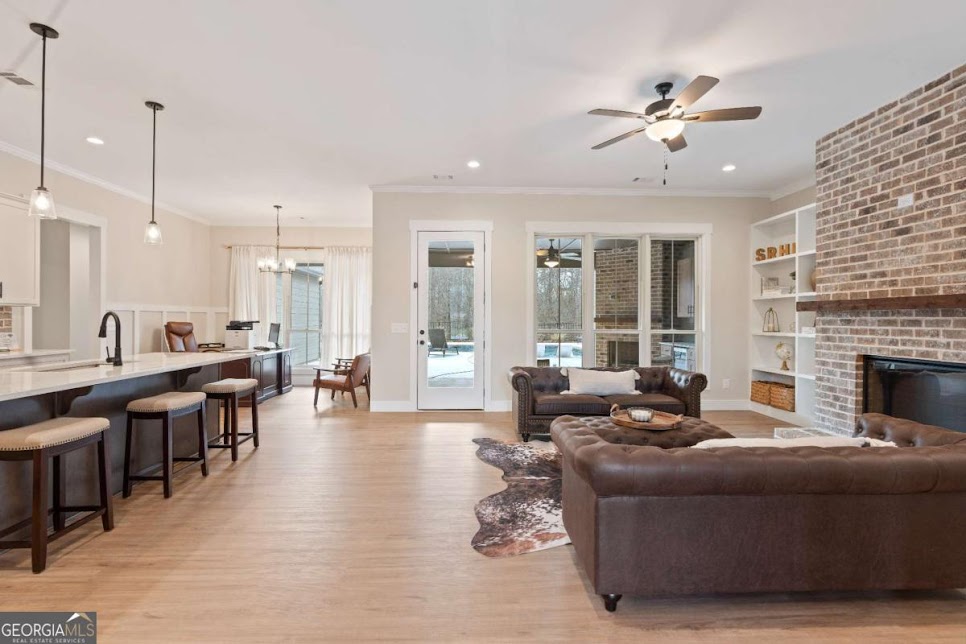 Carrollton, Georgia, 30116, United States, 5 Bedrooms Bedrooms, ,4 BathroomsBathrooms,Residential,For Sale,1909429