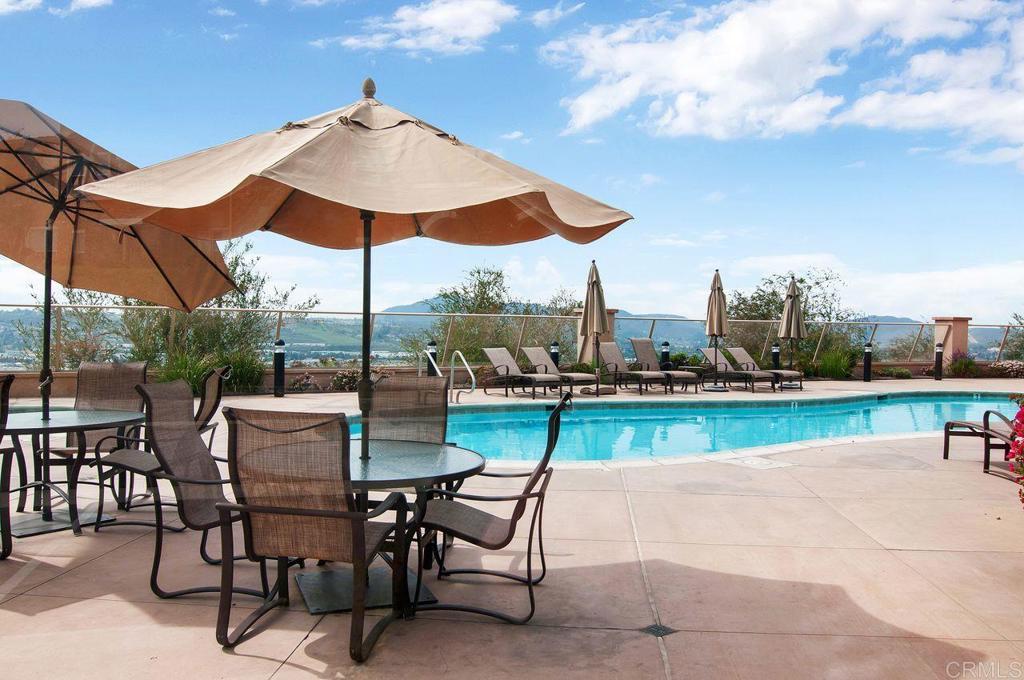 Santee, California, 92071, United States, 3 Bedrooms Bedrooms, ,4 BathroomsBathrooms,Residential,For Sale,1907721