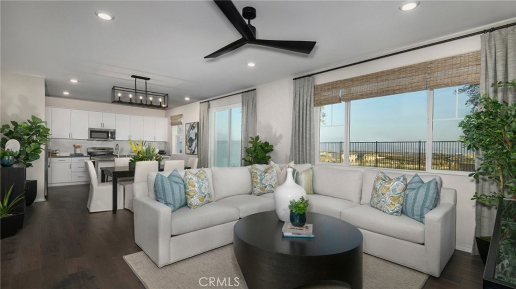 Rialto, California, 92377, United States, 3 Bedrooms Bedrooms, ,3 BathroomsBathrooms,Residential,For Sale,2034831