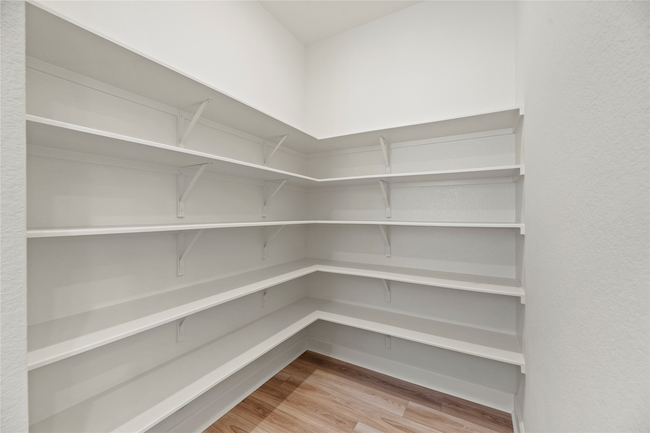 Katy, Texas, 77493, United States, 4 Bedrooms Bedrooms, ,3 BathroomsBathrooms,Residential,For Sale,1988106