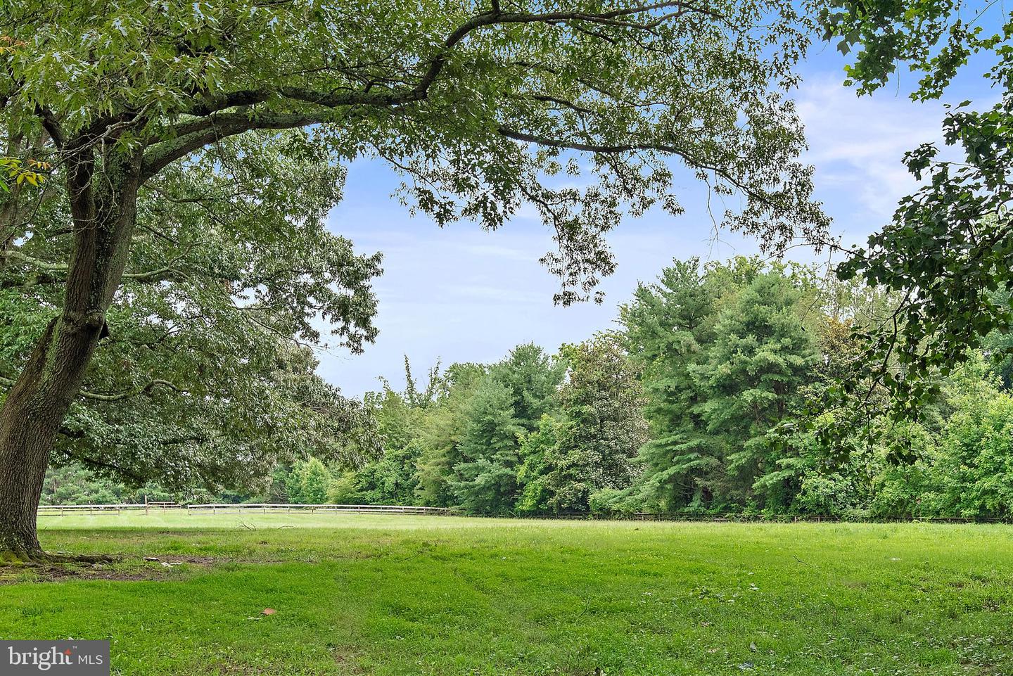 Annapolis, Maryland, 21403, United States, 5 Bedrooms Bedrooms, ,4 BathroomsBathrooms,Residential,For Sale,1895368