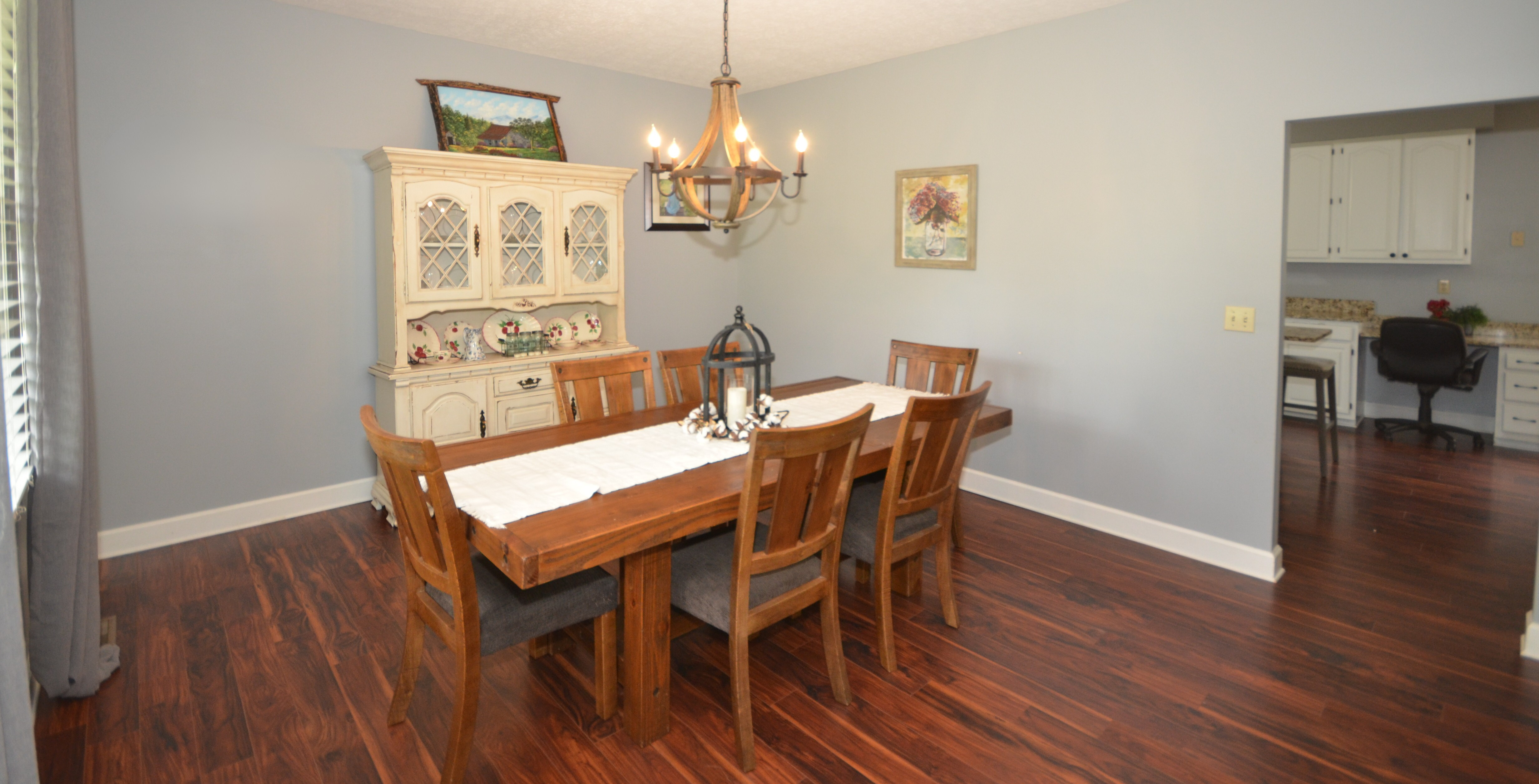 Kodak, Tennessee, 37764, United States, 4 Bedrooms Bedrooms, ,3 BathroomsBathrooms,Residential,For Sale,1887737