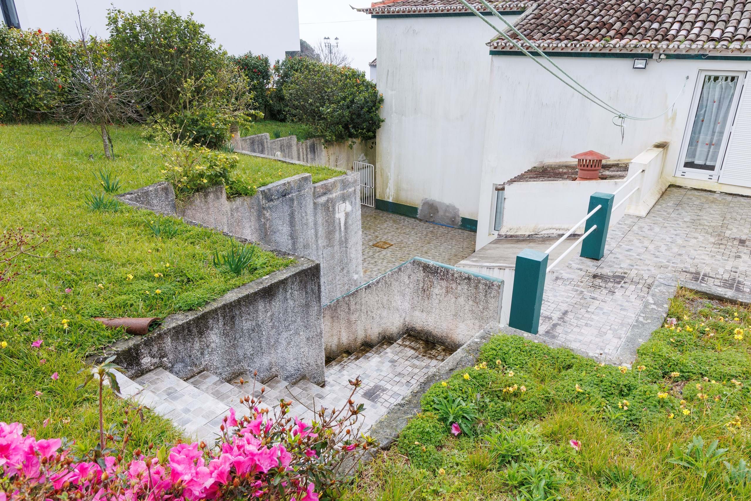 Vila Franca do Campo, Ilha de São Miguel, 9680-460, PT, 7 Bedrooms Bedrooms, ,7 BathroomsBathrooms,Residential,For Sale,1948896