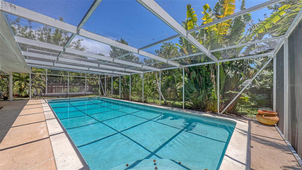 Sarasota, Florida, 34234, United States, 2 Bedrooms Bedrooms, ,2 BathroomsBathrooms,Residential,For Sale,1875494
