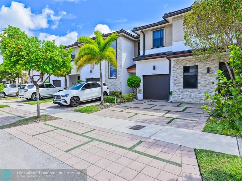 Miami Lakes, Florida, 33018, United States, 3 Bedrooms Bedrooms, ,3 BathroomsBathrooms,Residential,For Sale,1918838