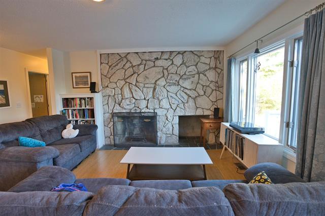 Bow, New Hampshire, 03304, United States, 3 Bedrooms Bedrooms, ,1 BathroomBathrooms,Residential,For Sale,1974314