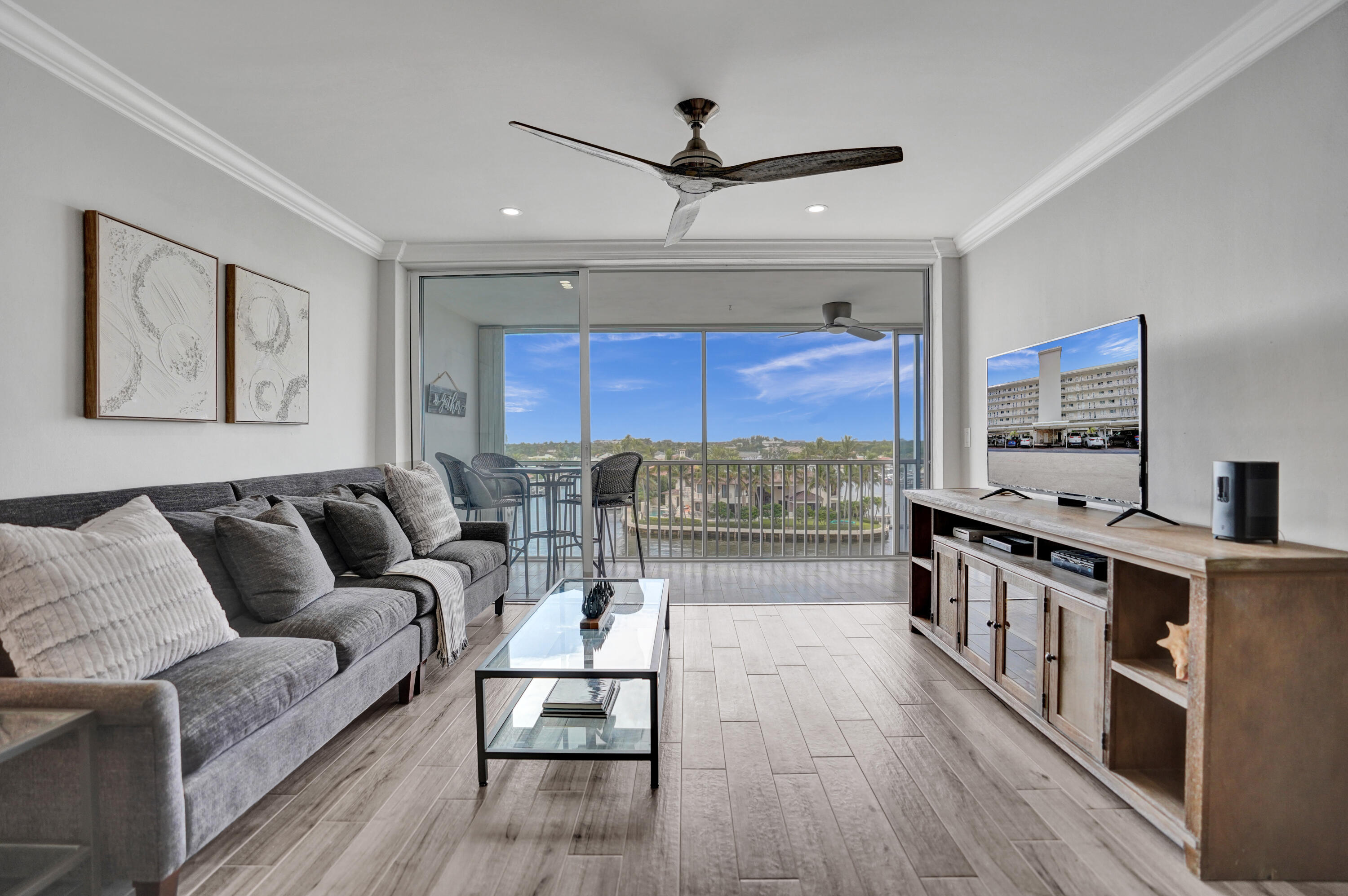 Highland Beach, Florida, 33487, United States, 2 Bedrooms Bedrooms, ,2 BathroomsBathrooms,Residential,For Sale,1828611