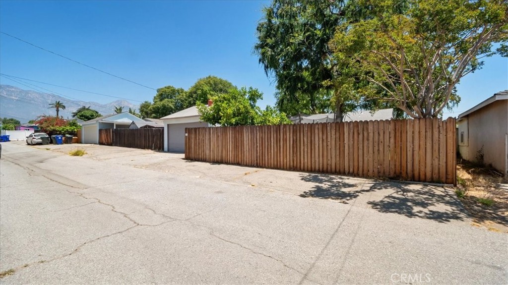 Upland, California, 91786, United States, 3 Bedrooms Bedrooms, ,1 BathroomBathrooms,Residential,For Sale,1921344