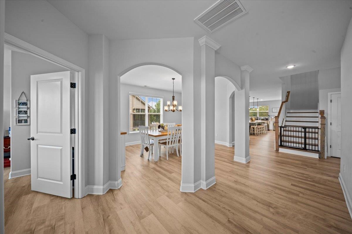 Campobello, South Carolina, 29322, United States, 5 Bedrooms Bedrooms, ,4 BathroomsBathrooms,Residential,For Sale,1978030