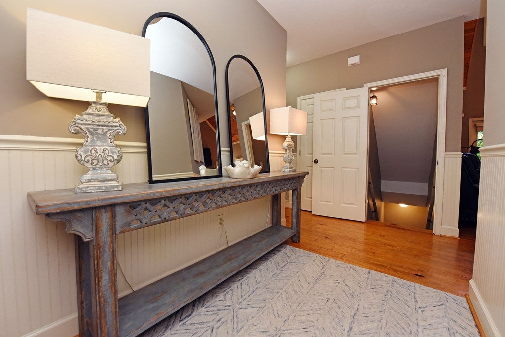 Hiawassee, Georgia, 30546, United States, 3 Bedrooms Bedrooms, ,4 BathroomsBathrooms,Residential,For Sale,1877027