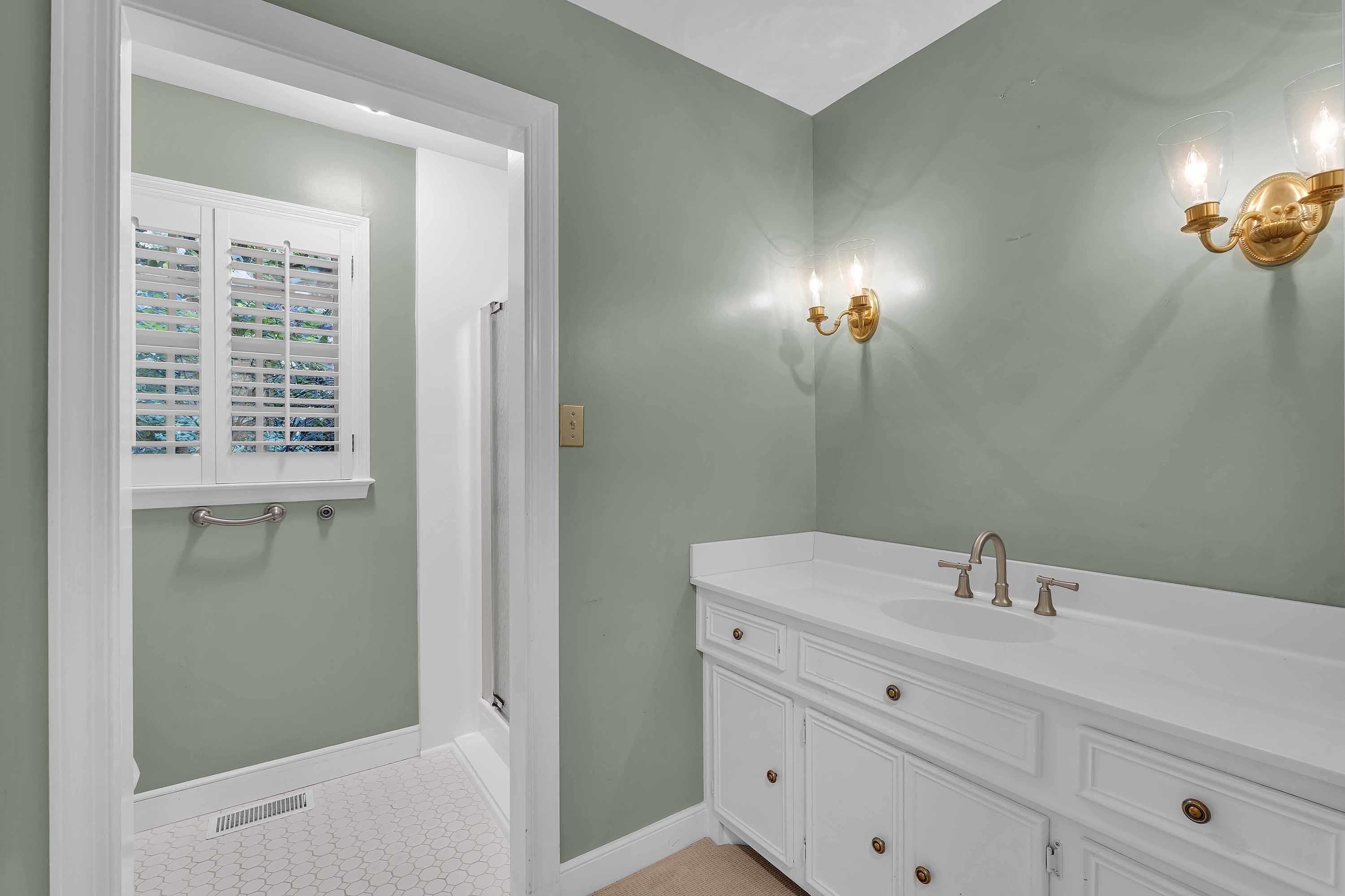 Spartanburg, South Carolina, 29302, United States, 4 Bedrooms Bedrooms, ,3 BathroomsBathrooms,Residential,For Sale,1907438