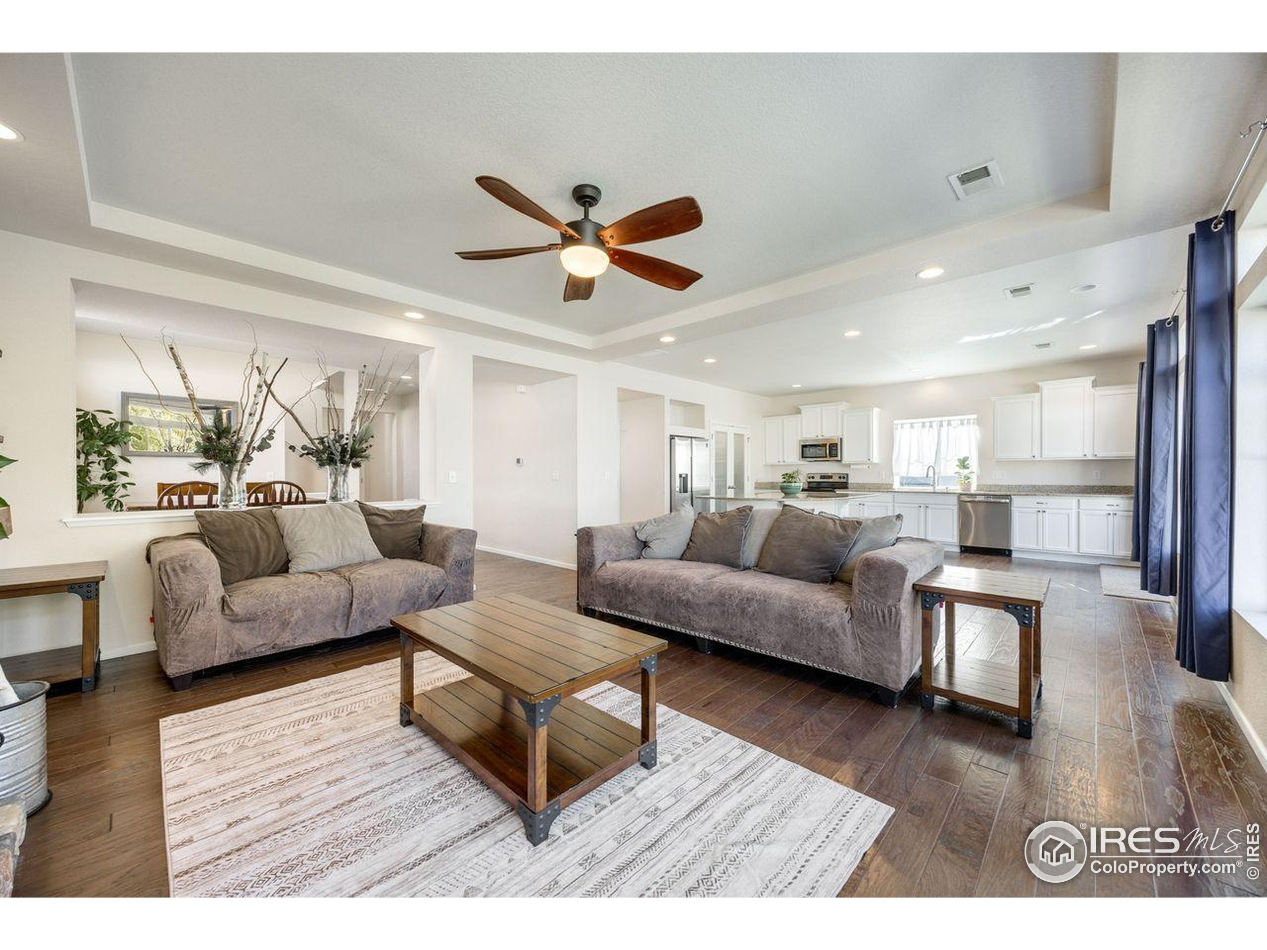 Johnstown, Colorado, 80534, United States, 3 Bedrooms Bedrooms, ,3 BathroomsBathrooms,Residential,For Sale,1970661