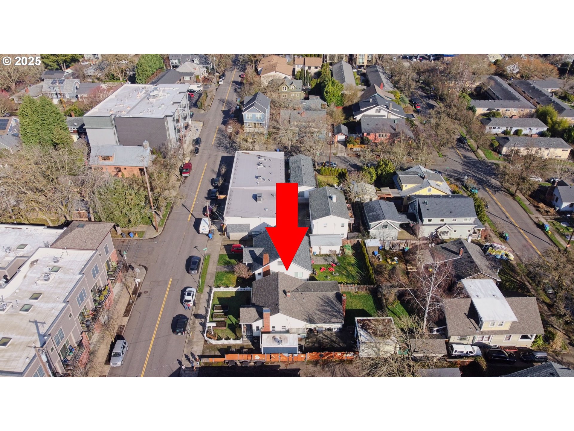 Portland, Oregon, 97202, United States, 3 Bedrooms Bedrooms, ,1 BathroomBathrooms,Residential,For Sale,1721248