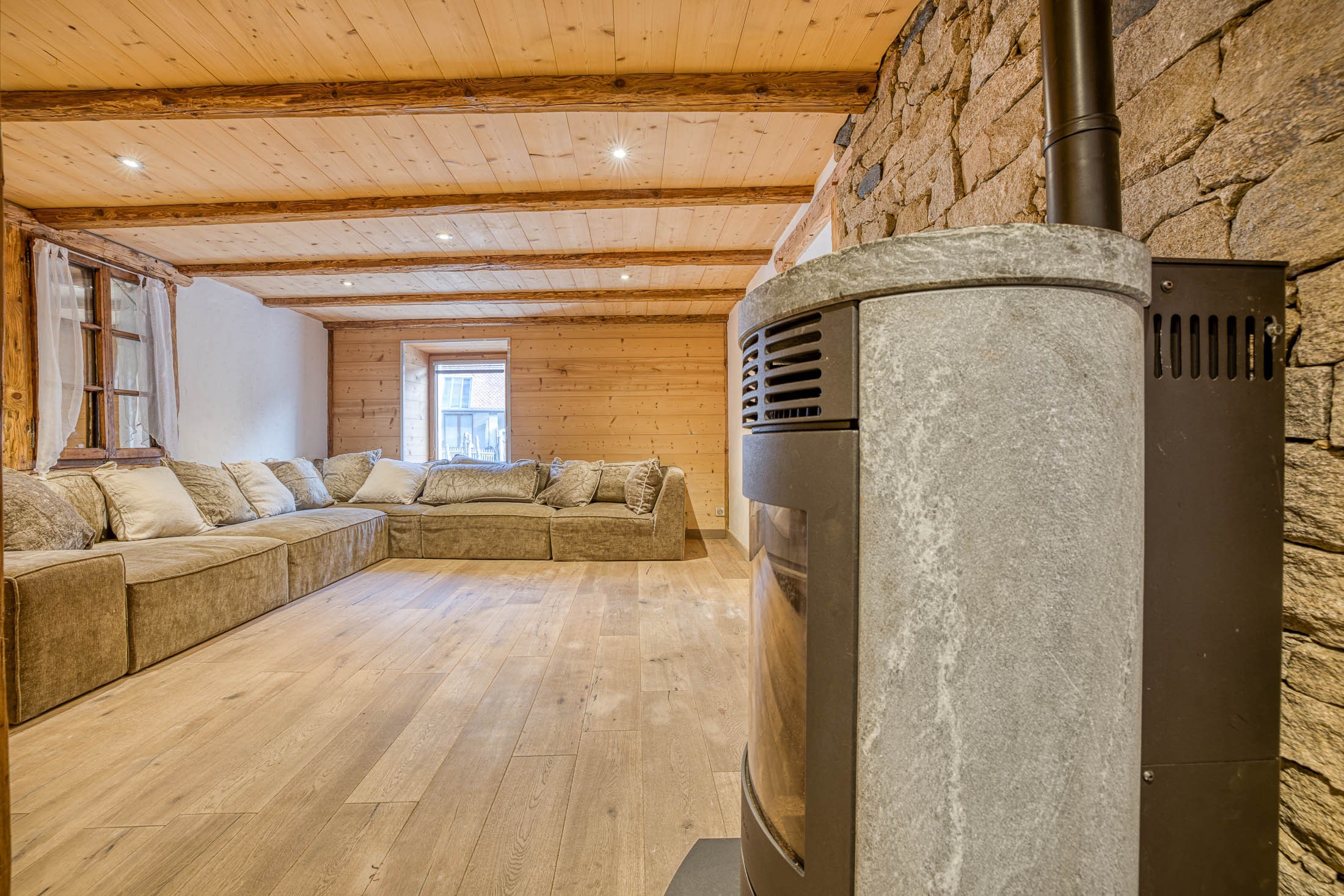  A beautiful, fully renovated chalet-style apartment - 物件實景