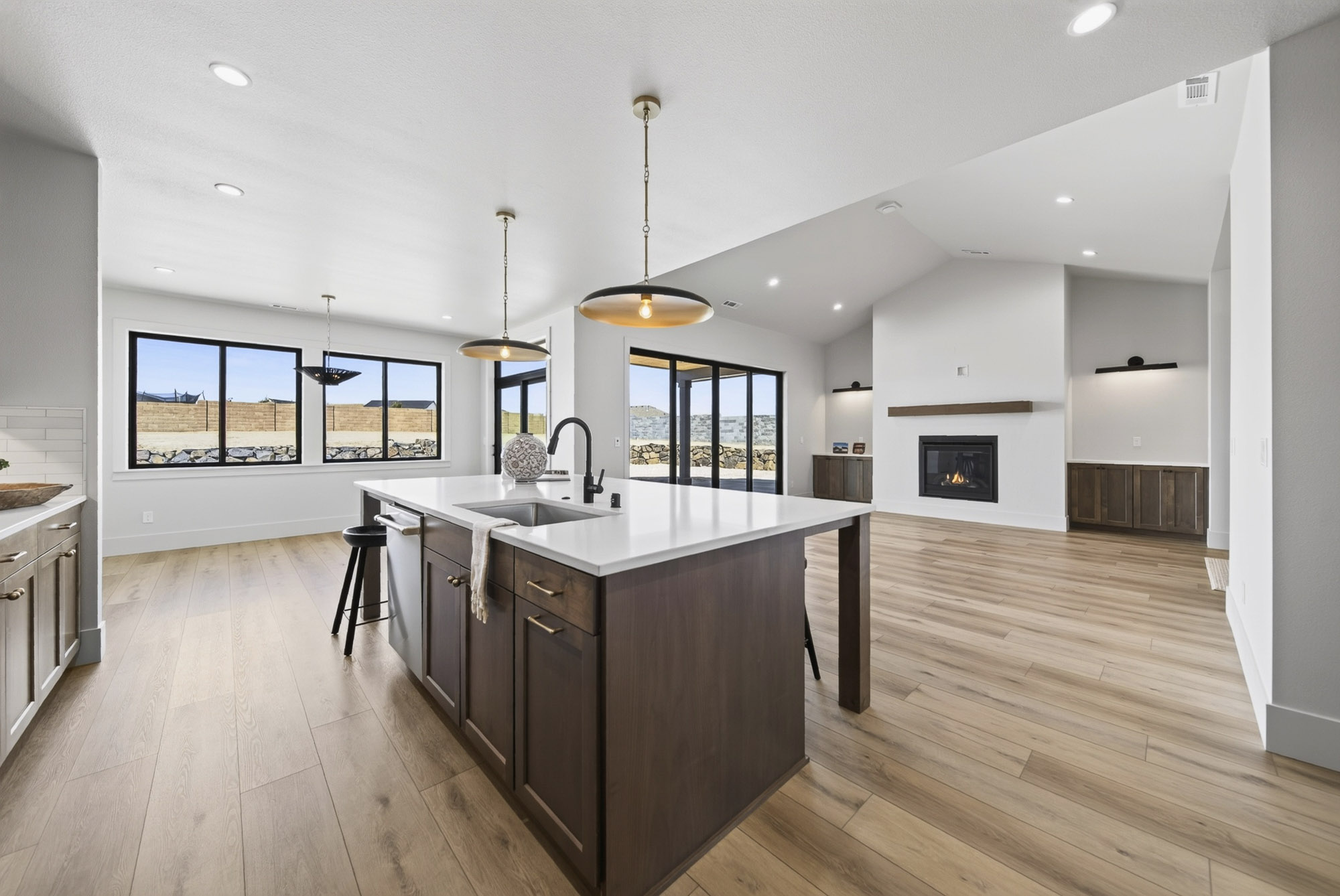  Welcome to ?The Olivia? by Branson Robert Homes - 物件實景