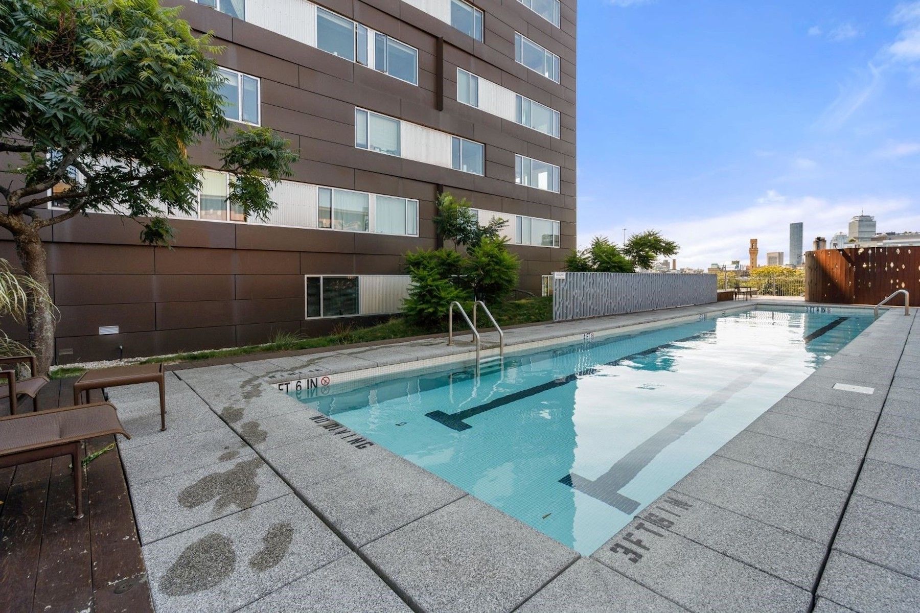  141 Dorchester Ave, Boston, MA, 02127 - 物件實景