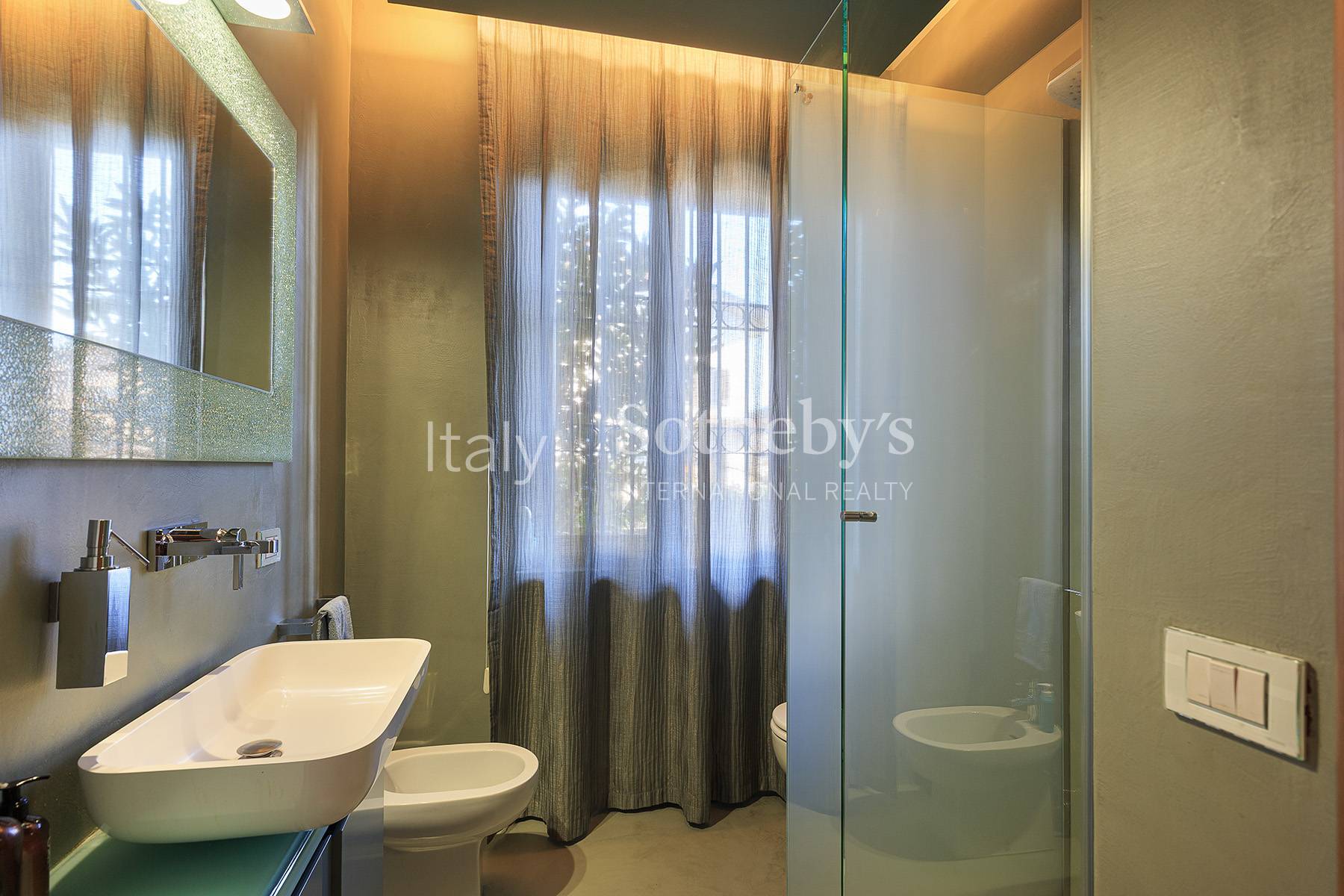  Elegant Residence in an Exclusive Setting - 物件實景