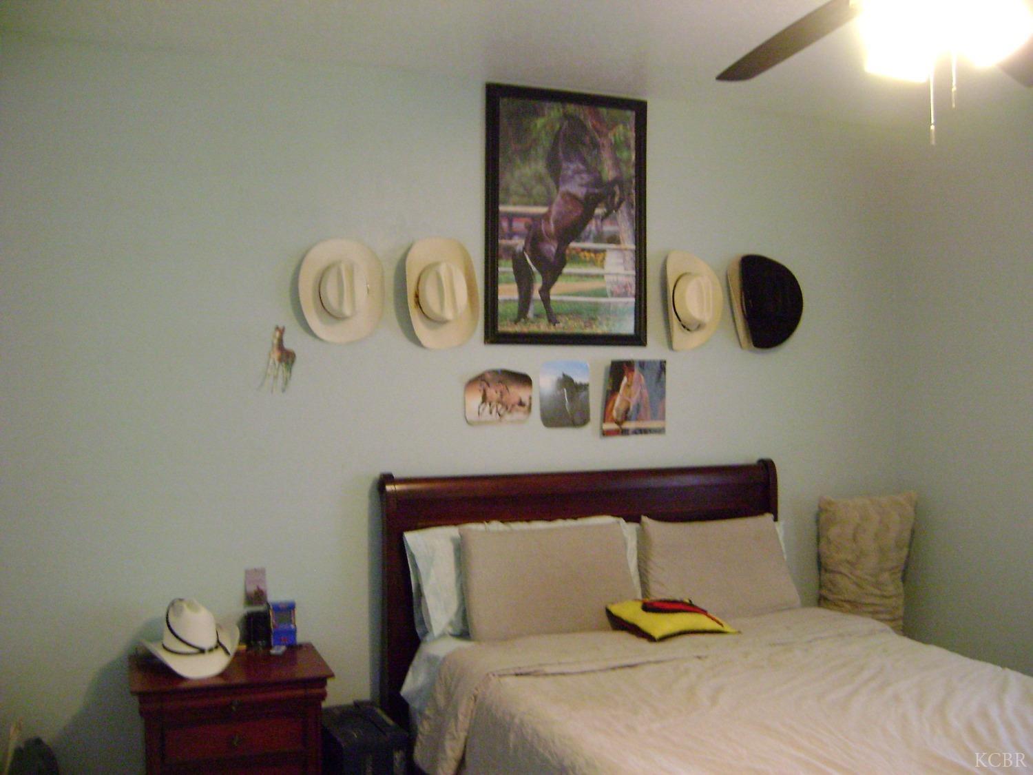 Corcoran, California, 93212, United States, 4 Bedrooms Bedrooms, ,2 BathroomsBathrooms,Residential,For Sale,1977872