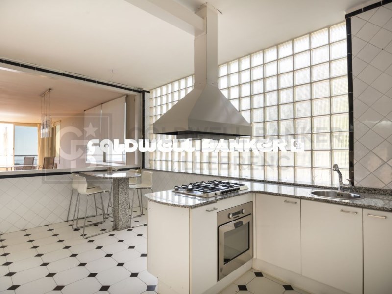 Barcelona, Catalonia, ES, 8 Bedrooms Bedrooms, ,3 BathroomsBathrooms,Residential,For Sale,1448649