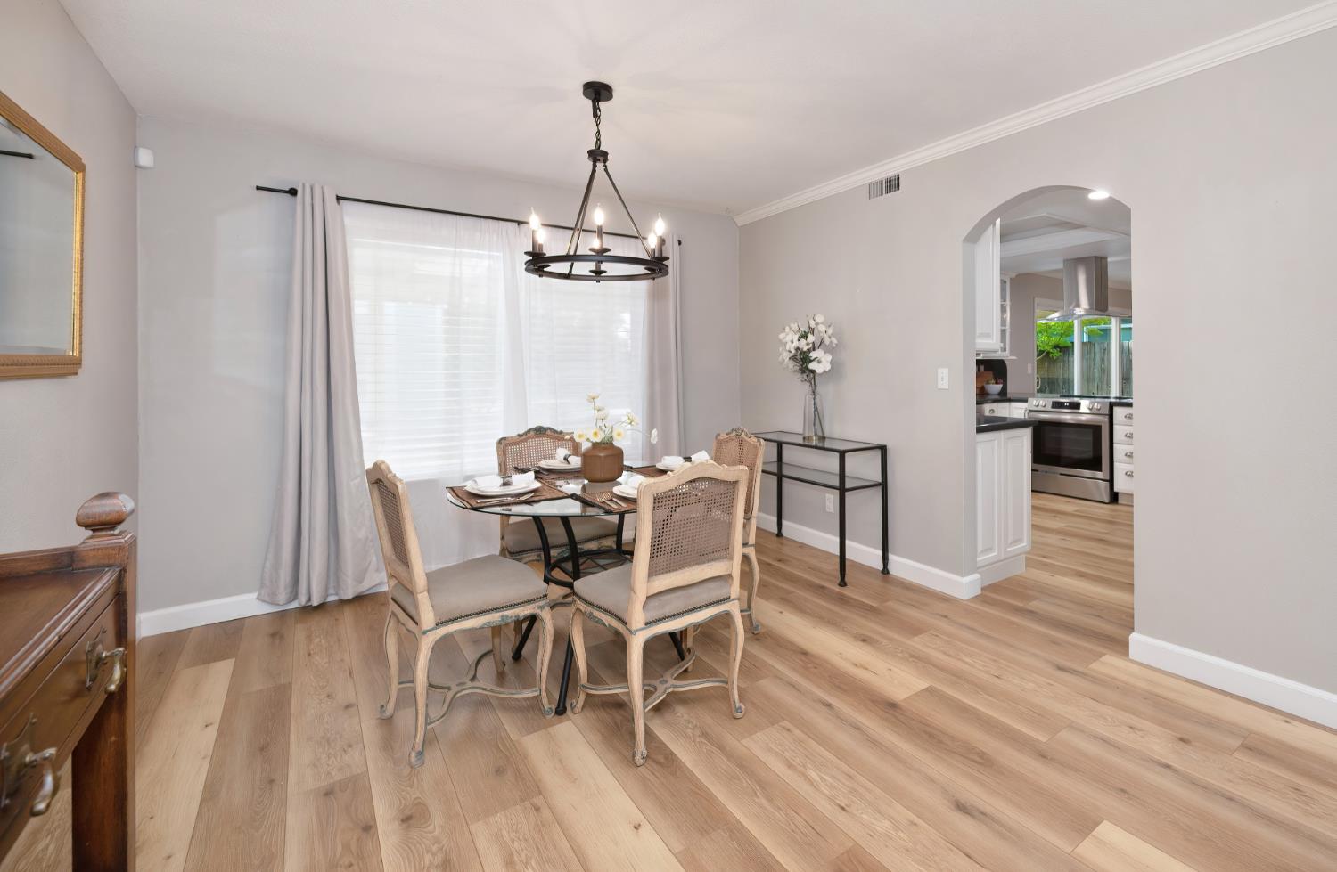 Sacramento, California, 95826, United States, 4 Bedrooms Bedrooms, ,3 BathroomsBathrooms,Residential,For Sale,1939461