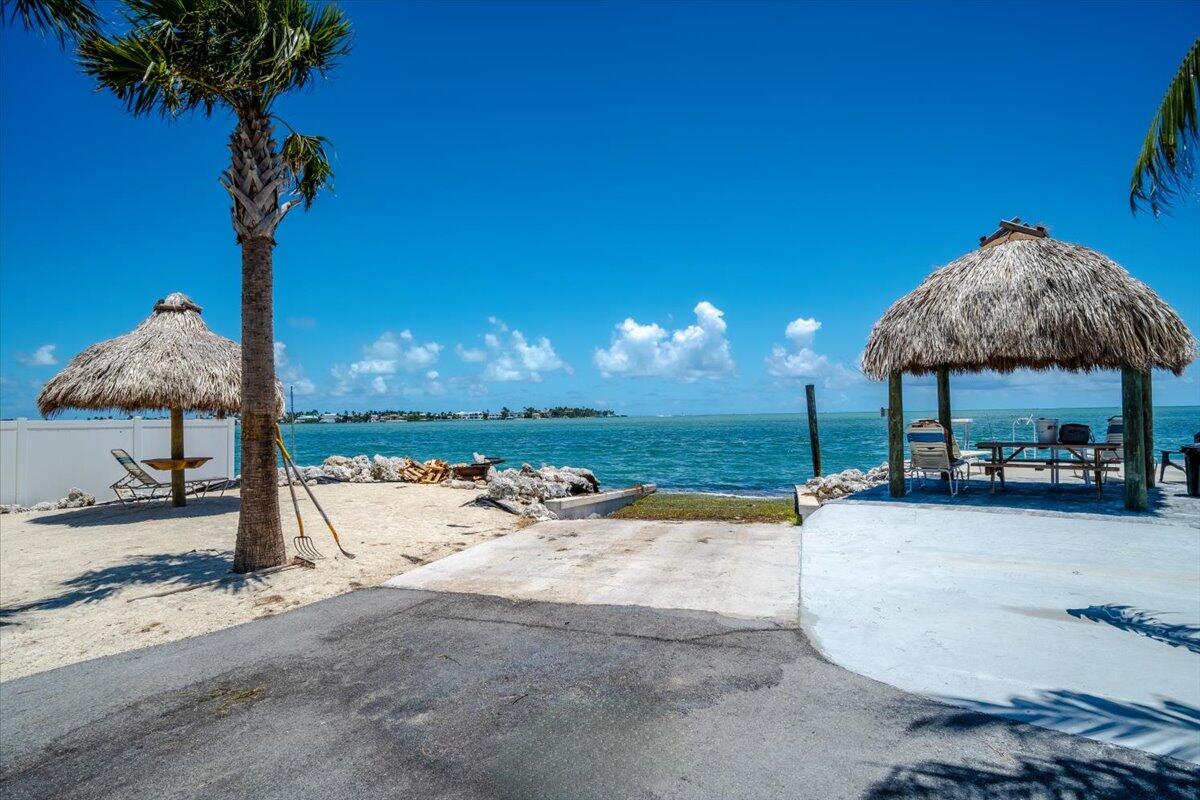 MARATHON, Florida, 33050, United States, 1 Bedroom Bedrooms, ,2 BathroomsBathrooms,Residential,For Sale,1906837