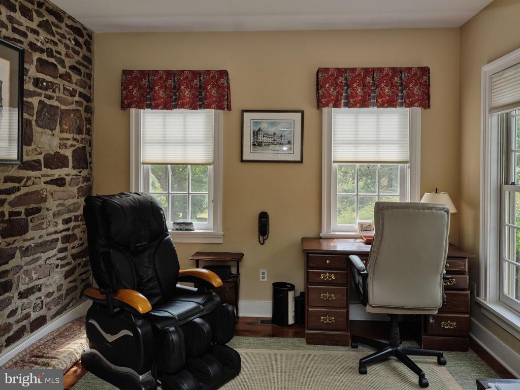 Newtown, Pennsylvania, 18940, United States, 4 Bedrooms Bedrooms, ,4 BathroomsBathrooms,Residential,For Sale,1995554