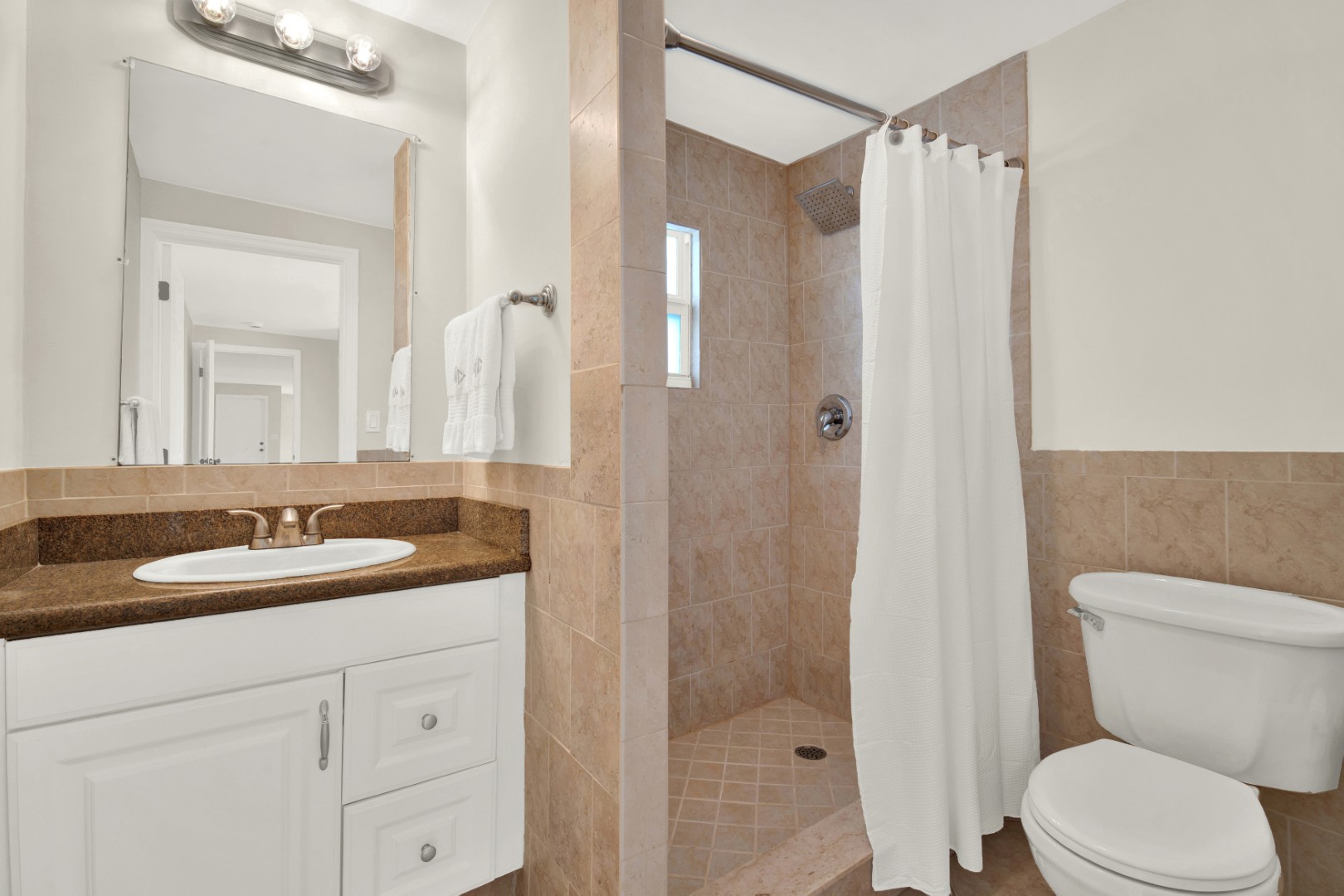 Palmetto Bay, Florida, 33157, United States, 4 Bedrooms Bedrooms, ,3 BathroomsBathrooms,Residential,For Sale,1860660