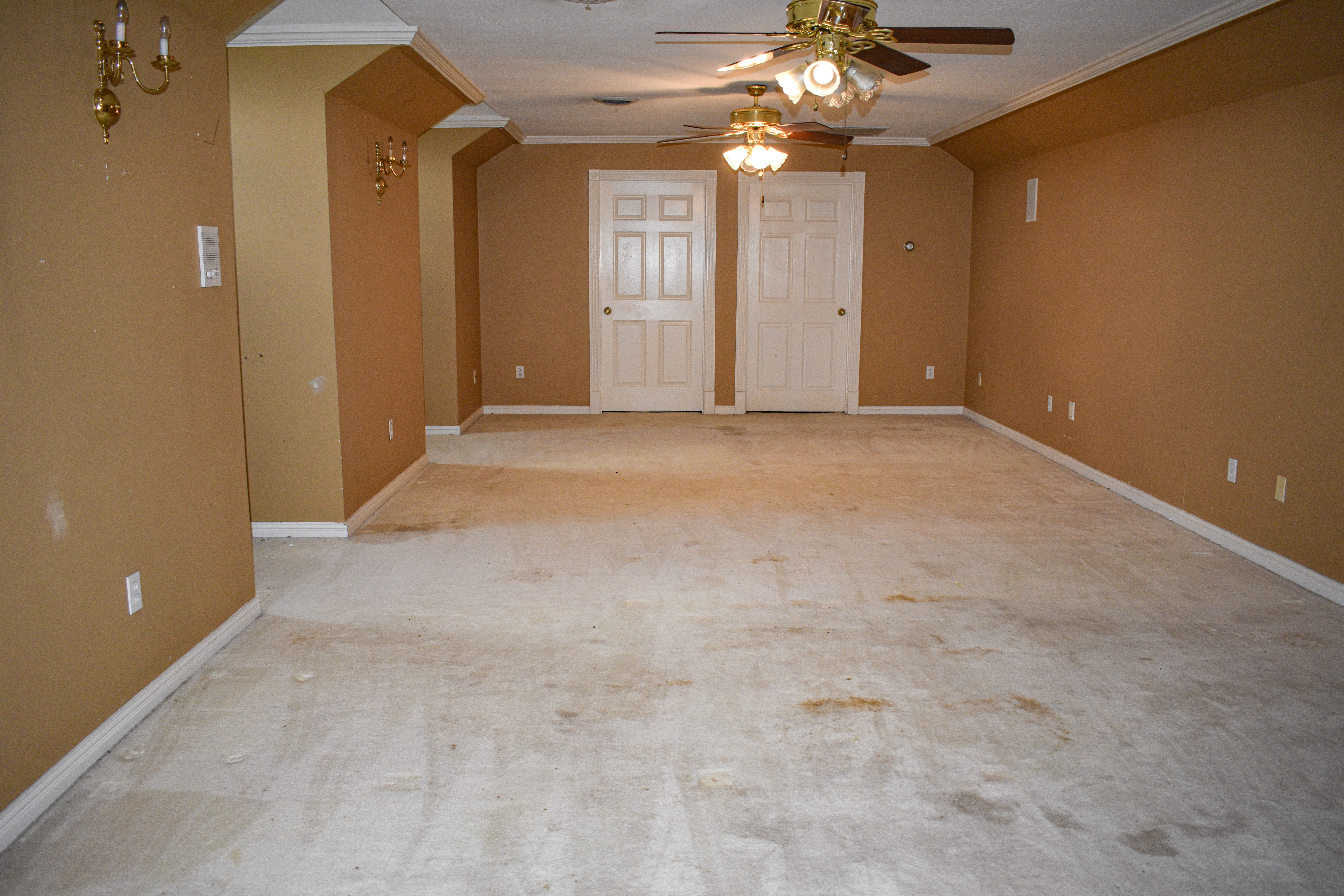 Union City, Tennessee, 38261, United States, 4 Bedrooms Bedrooms, ,4 BathroomsBathrooms,Residential,For Sale,1937100