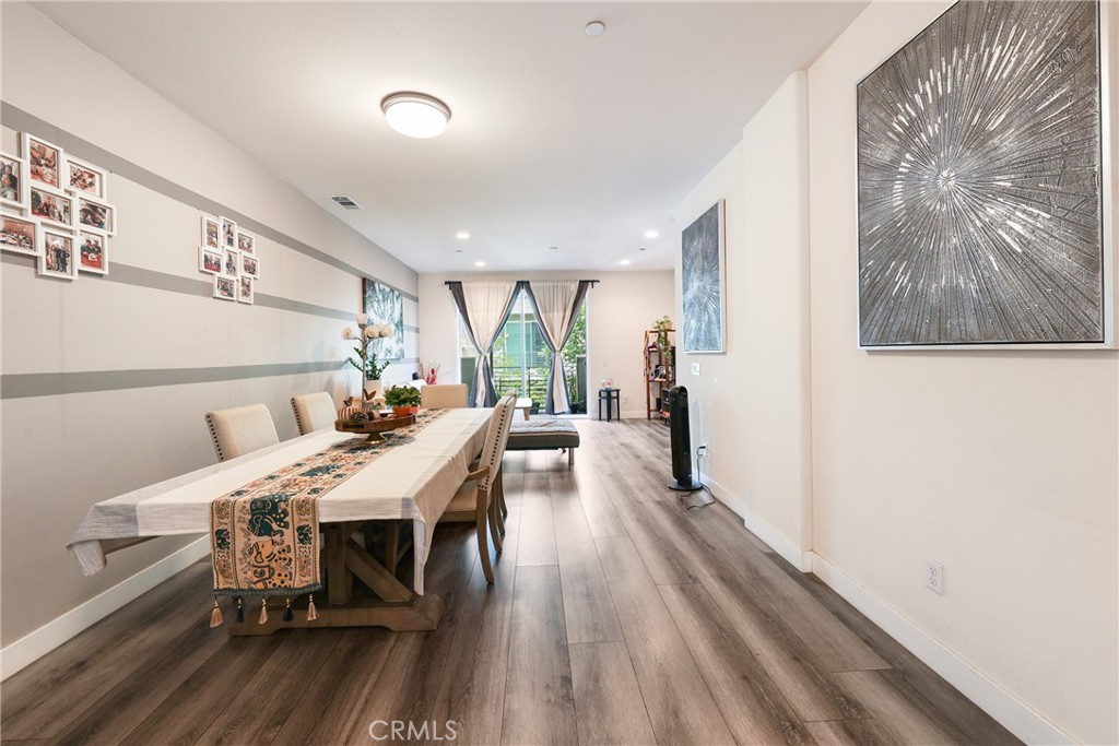 Rosemead, California, 91770, United States, 3 Bedrooms Bedrooms, ,3 BathroomsBathrooms,Residential,For Sale,1889912
