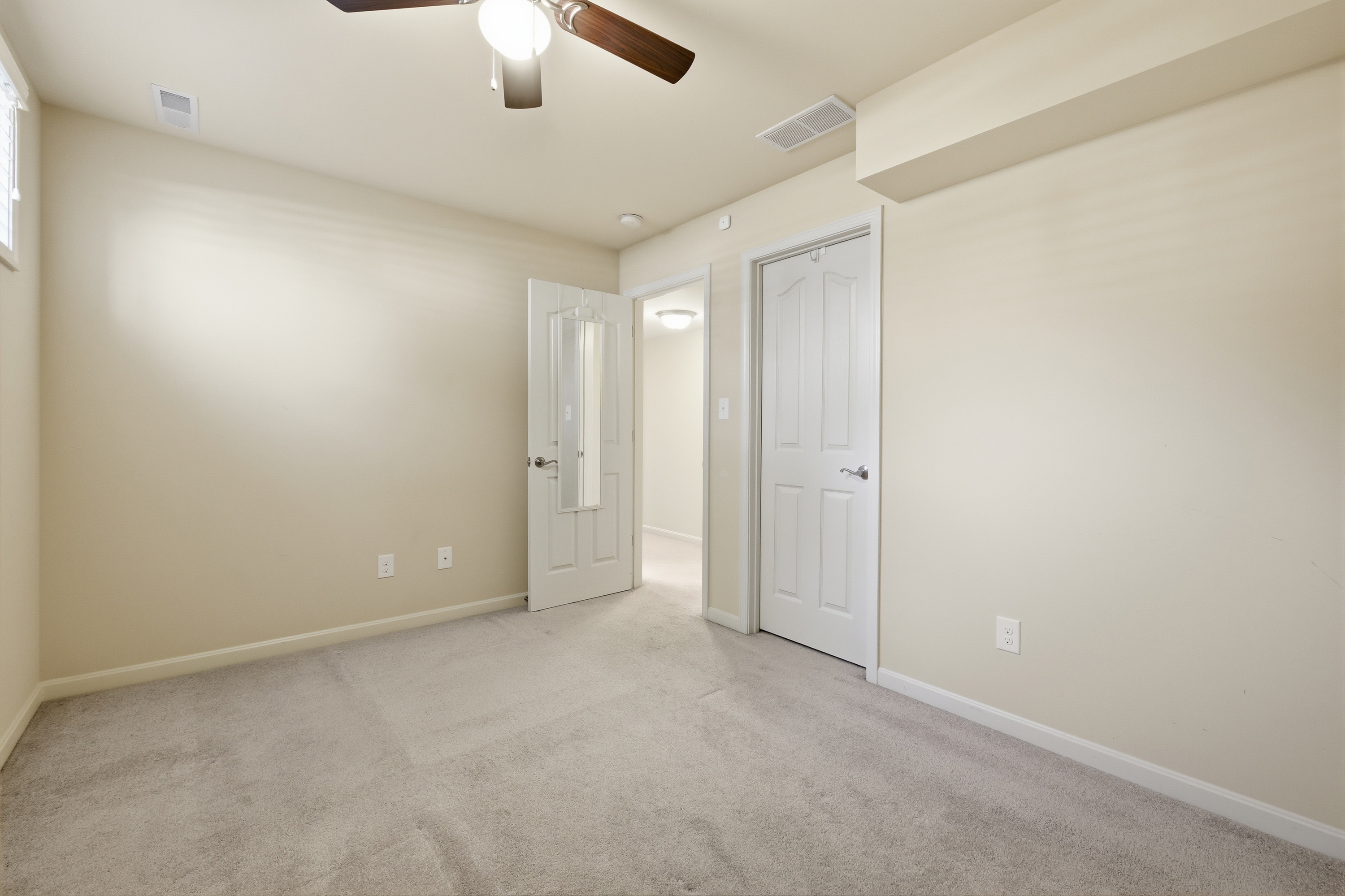  11201 Hammond Drive, Louisville, KY 40241 - 物件實景