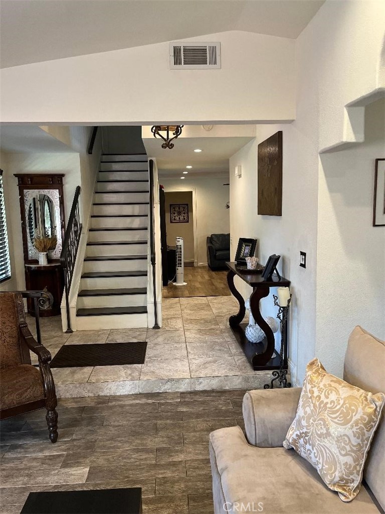 Ontario, California, 91761, United States, 4 Bedrooms Bedrooms, ,3 BathroomsBathrooms,Residential,For Sale,2009080