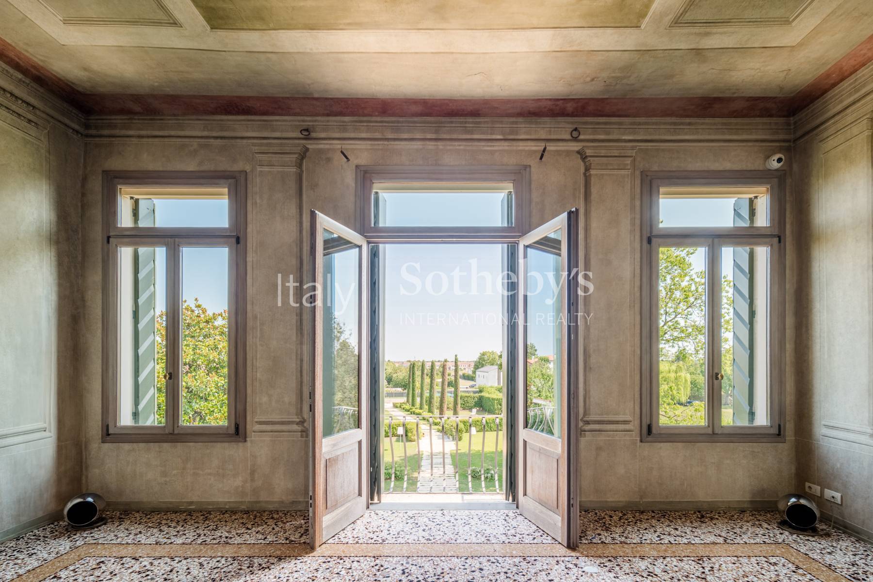  Late 17th-Century Venetian Villa with Park and Pool - 物件實景