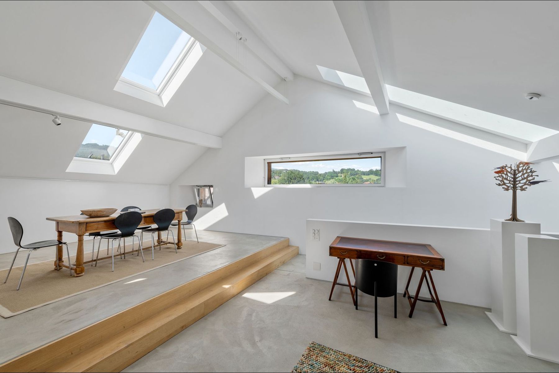  Character house with pool and yield potential - 物件實景