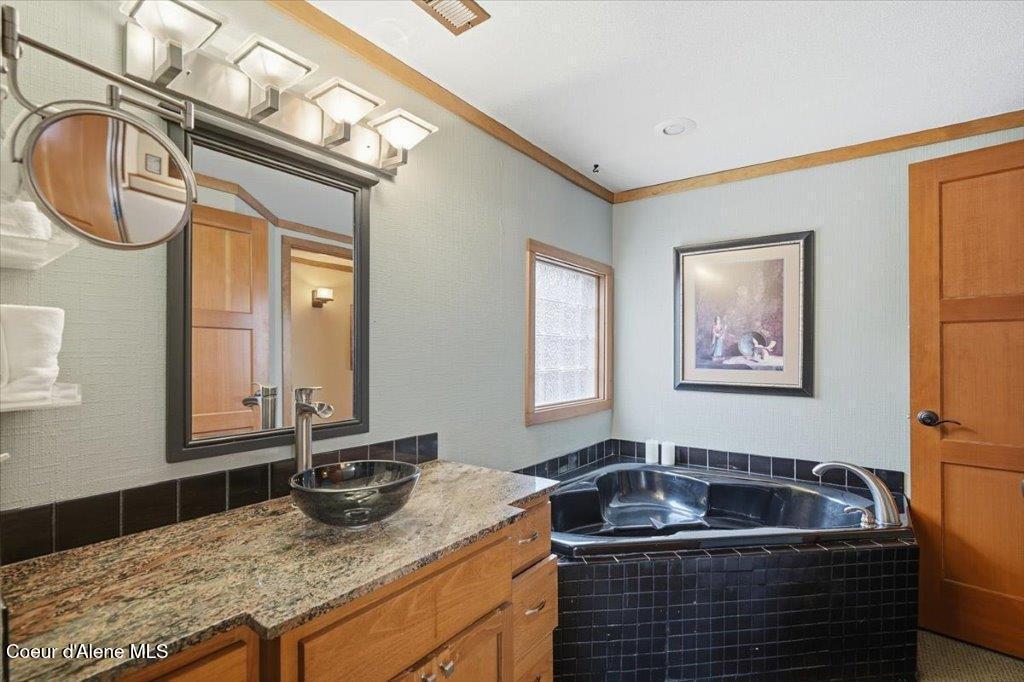 Bayview, Idaho, 83803, United States, 2 Bedrooms Bedrooms, ,2 BathroomsBathrooms,Residential,For Sale,2022247