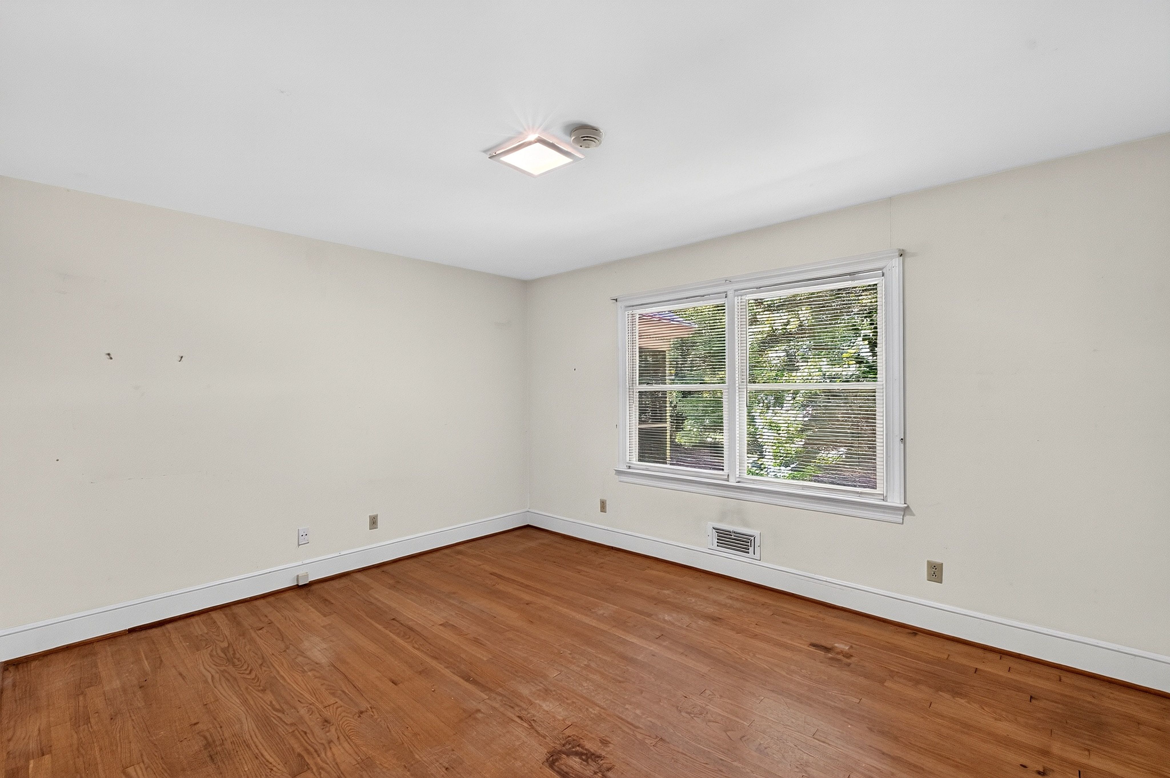  3705 Stonehaven Drive, Raleigh, NC 27609 - 物件實景