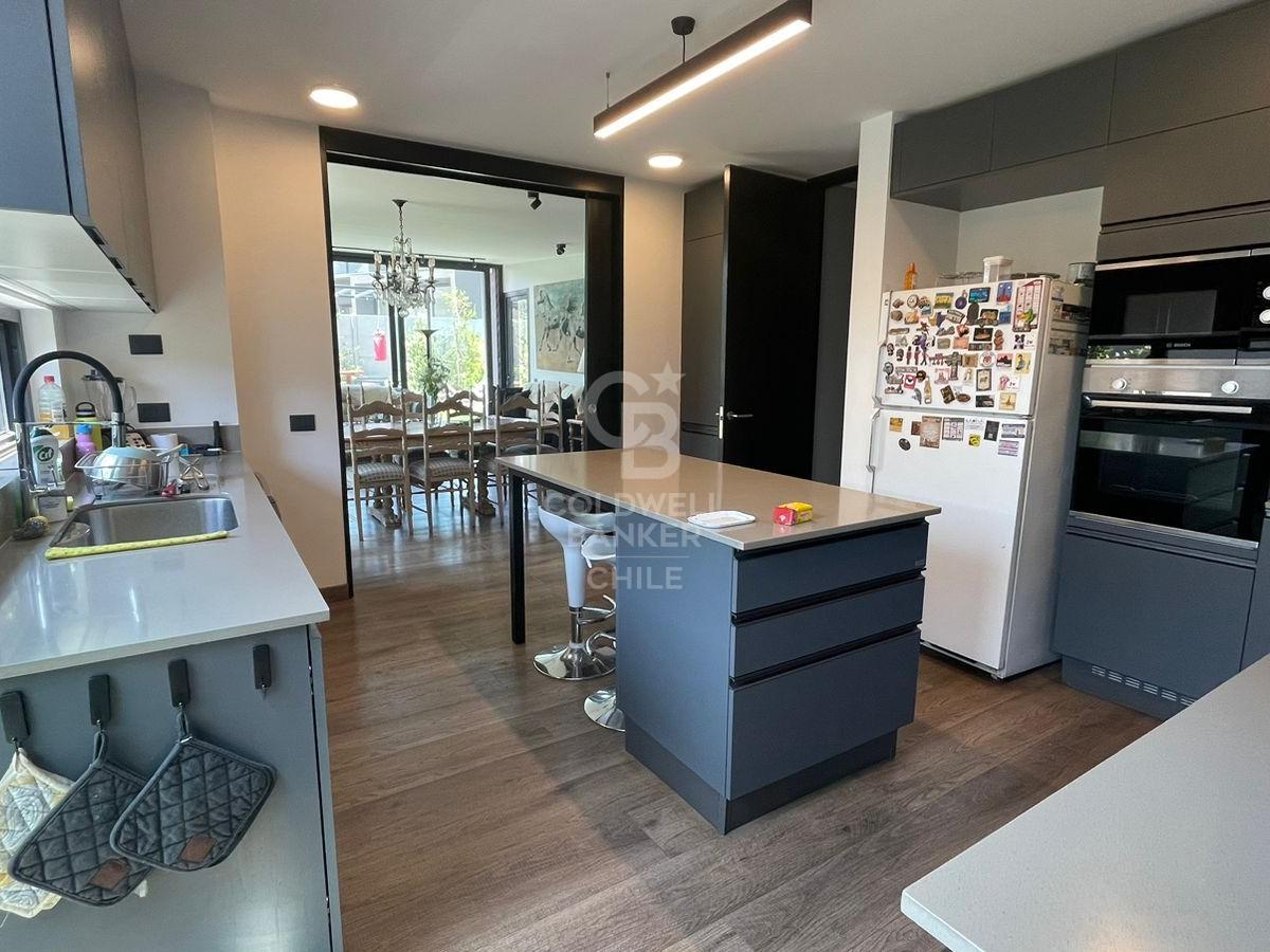 Colina, Chile, 4 Bedrooms Bedrooms, ,4 BathroomsBathrooms,Residential,For Sale,1687172