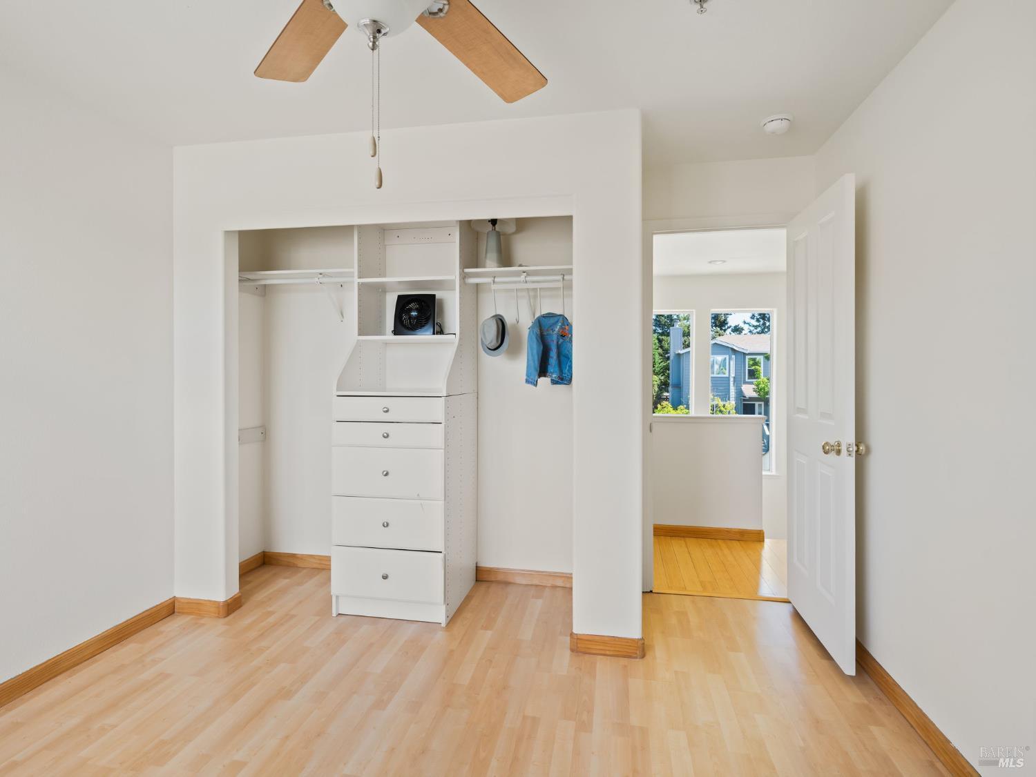 Napa, California, 94558, United States, 4 Bedrooms Bedrooms, ,3 BathroomsBathrooms,Residential,For Sale,1827773