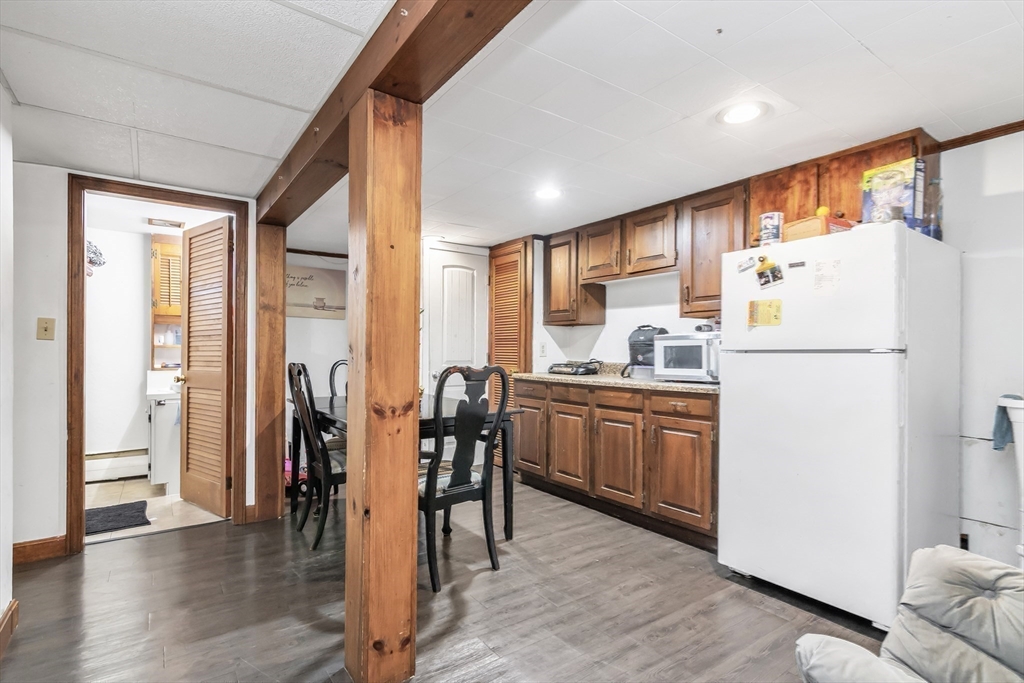 Haverhill, Massachusetts, 01830, United States, 5 Bedrooms Bedrooms, ,3 BathroomsBathrooms,Residential,For Sale,1990407