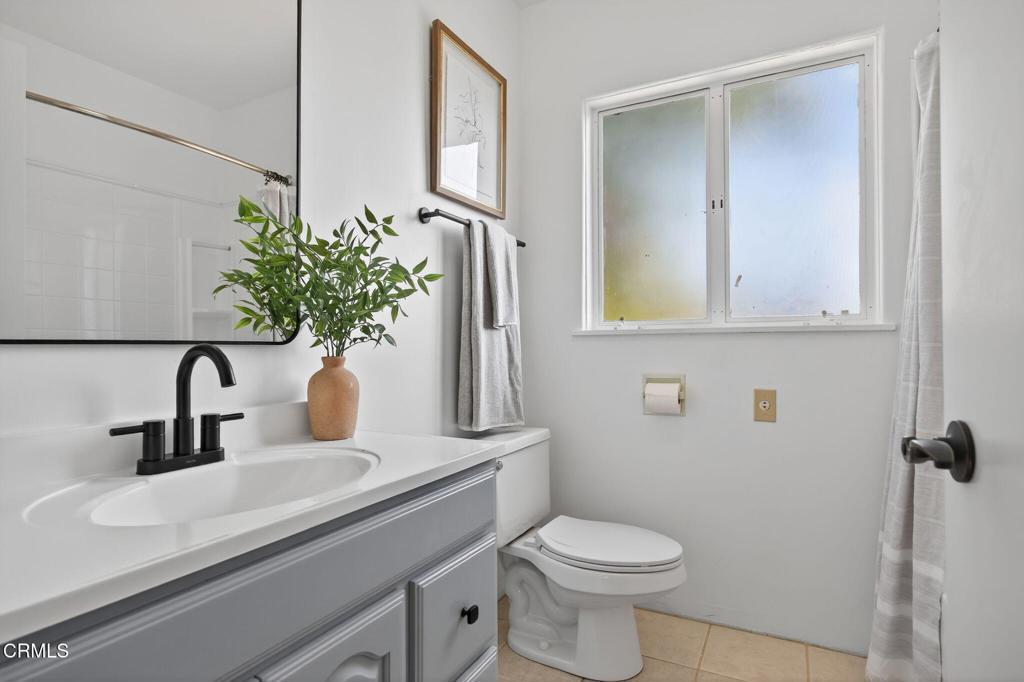 Ojai, California, 93023, United States, 4 Bedrooms Bedrooms, ,3 BathroomsBathrooms,Residential,For Sale,1989164